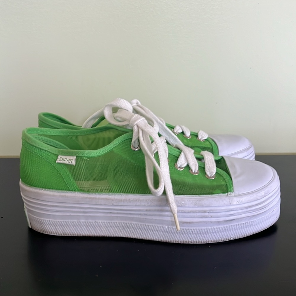 Y2K ESPRIT white platform lace up sneakers with a sheer nylon/mesh top.